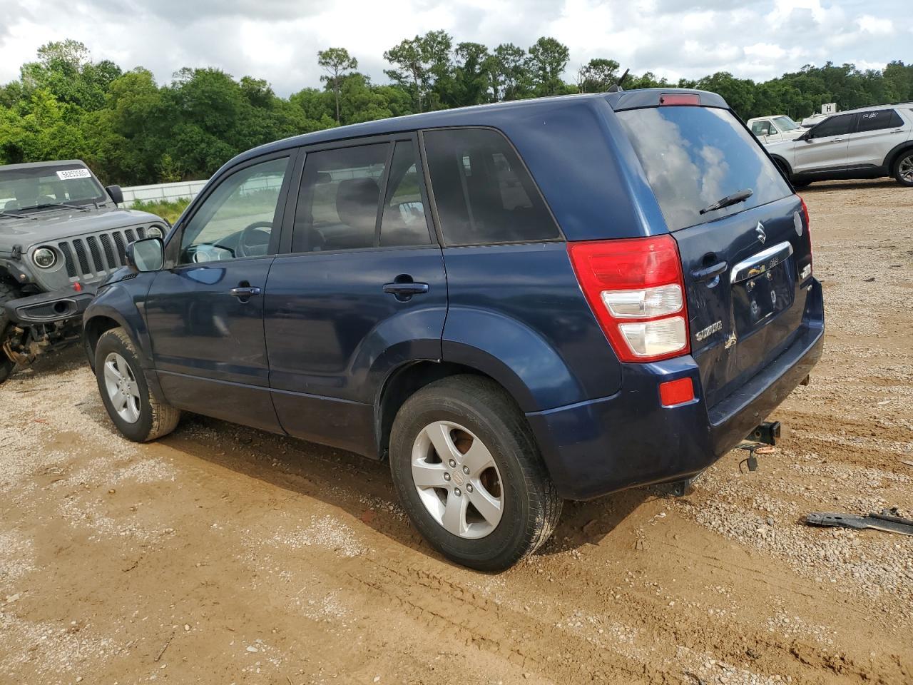 2013 Suzuki Grand Vitara Premium - Фото 2
