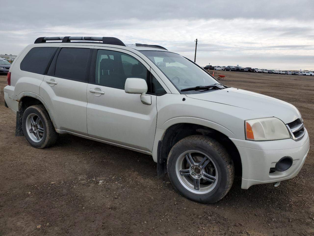 2007 Mitsubishi Endeavor Se - Image 4