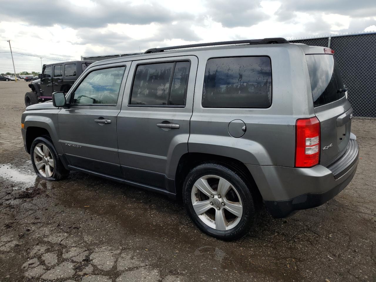 2014 Jeep Patriot Latitude - Фото 2