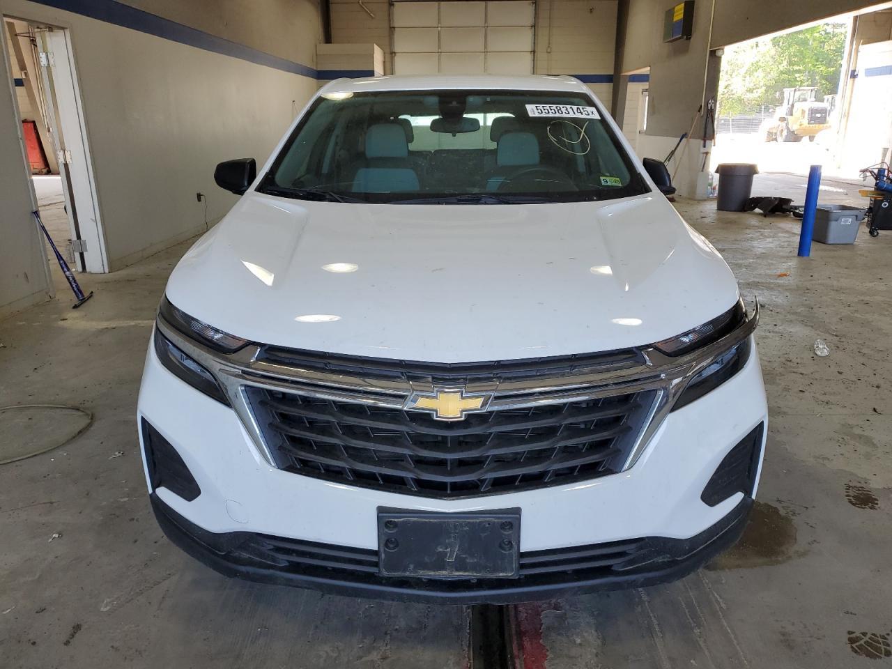 2023 Chevrolet Equinox Ls - Image 5