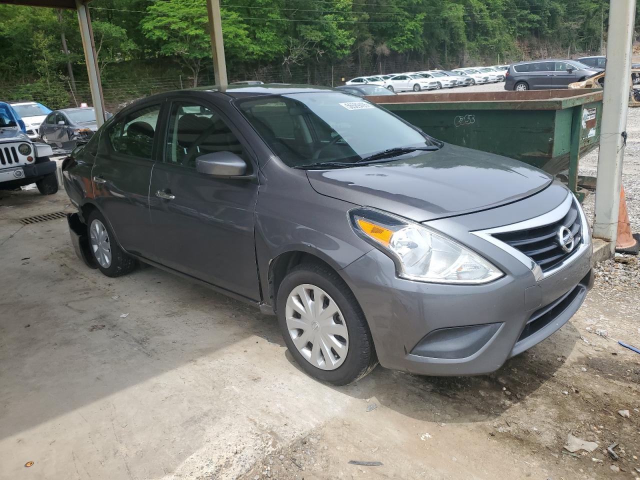 2017 Nissan Versa S - Image 4