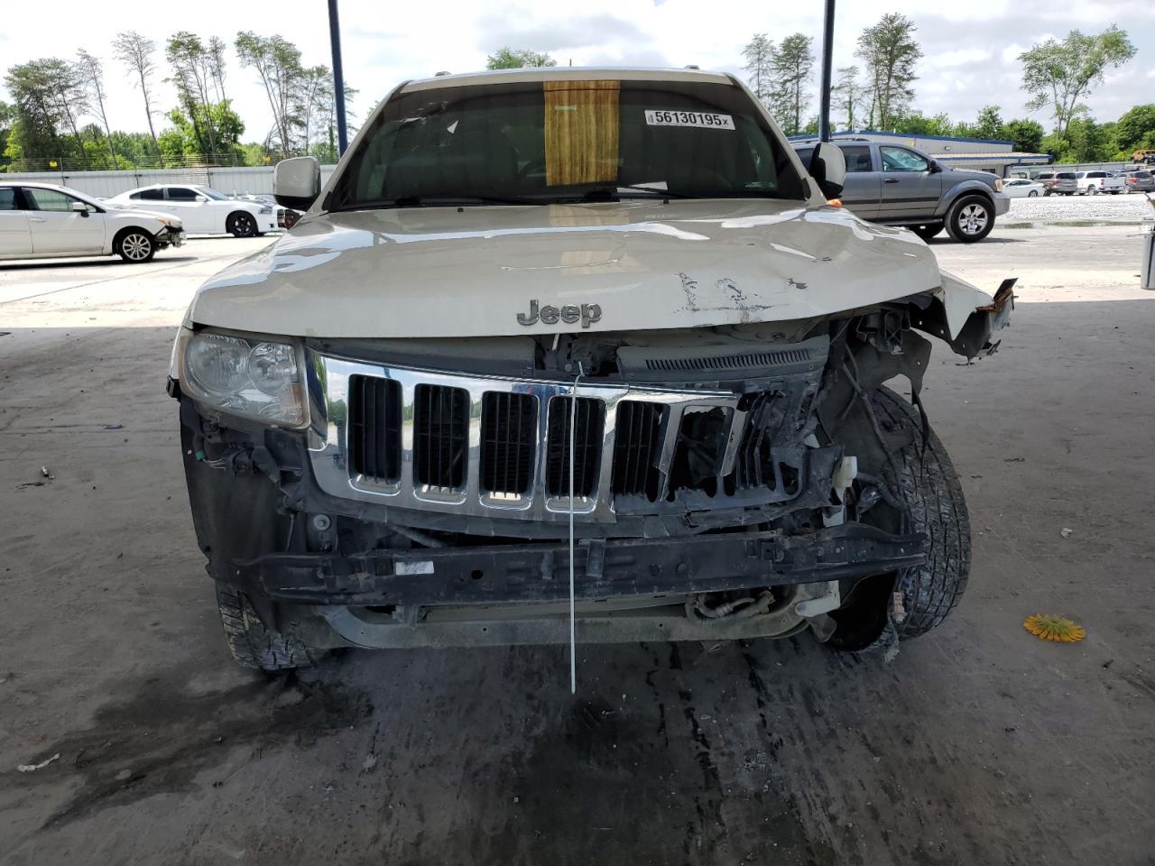 2011 Jeep Grand Cherokee Laredo - Image 5