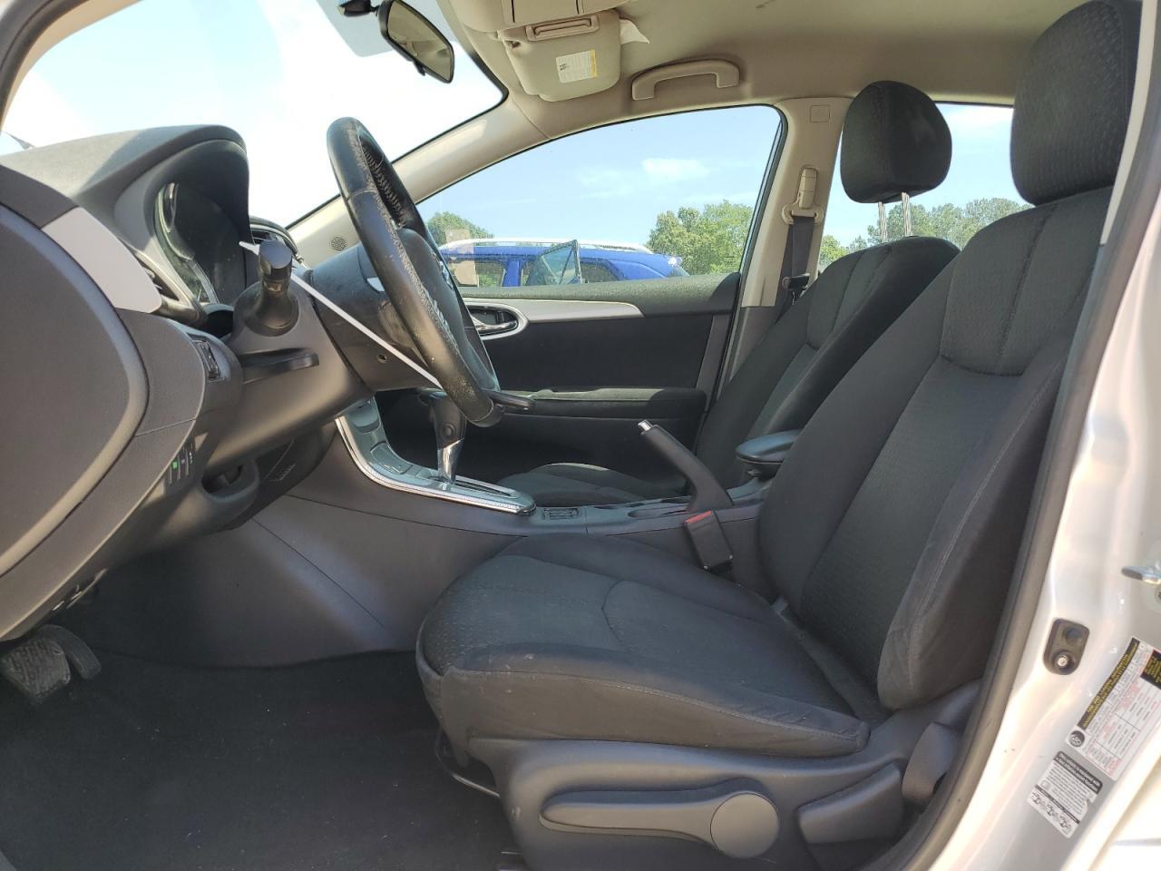 2015 Nissan Sentra S - Фото 7