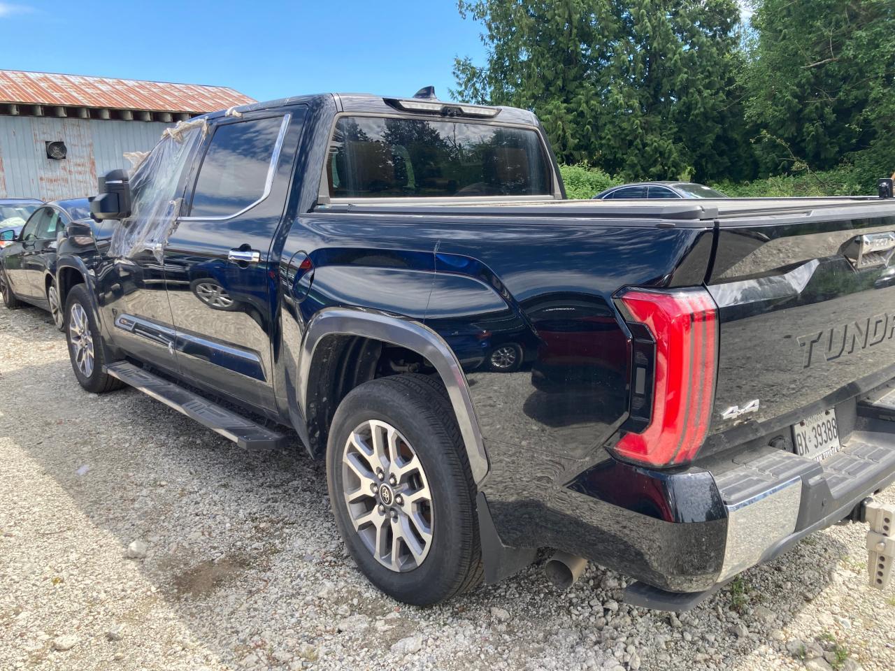 2023 Toyota Tundra Crewmax Platinum - Фото 2