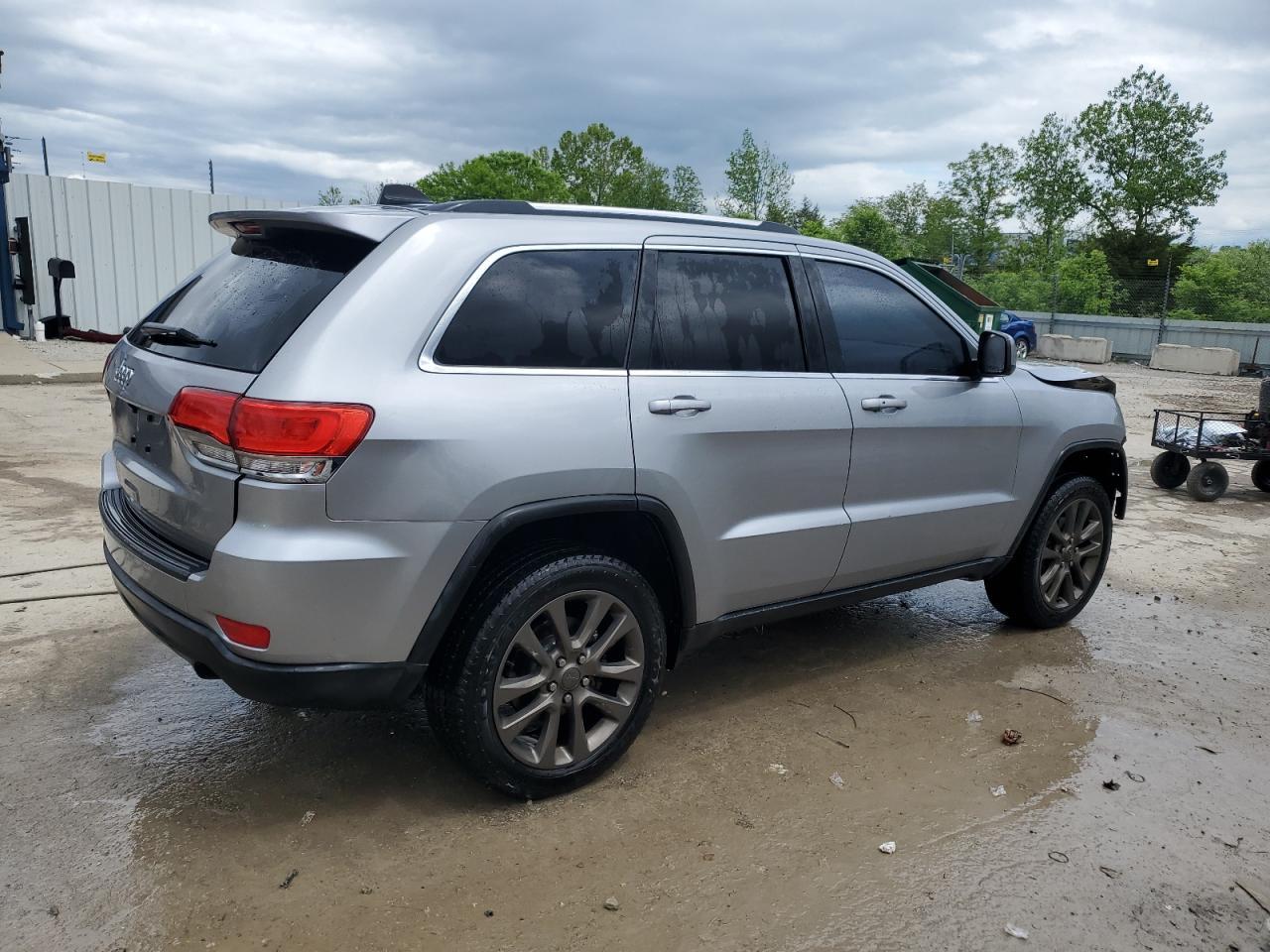 2015 Jeep Grand Cherokee Laredo - Фото 3