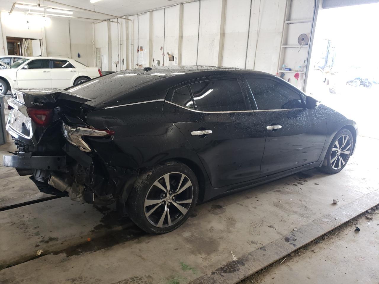 2016 Nissan Maxima 3.5S - Фото 3