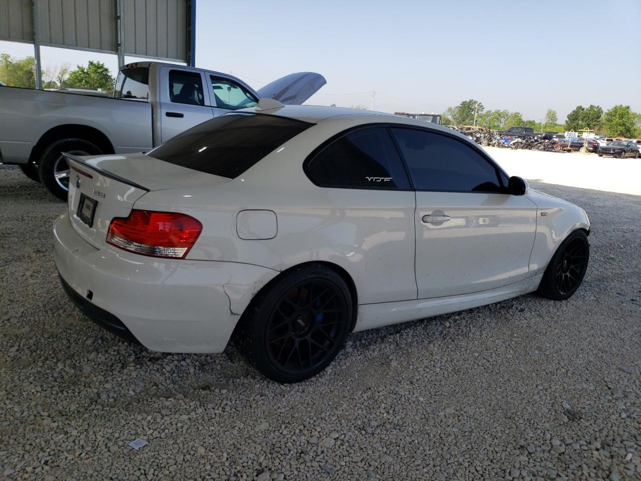 2009 BMW 135 I - Image 3