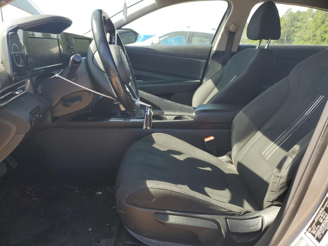 2022 Hyundai Elantra Sel - Фото 7