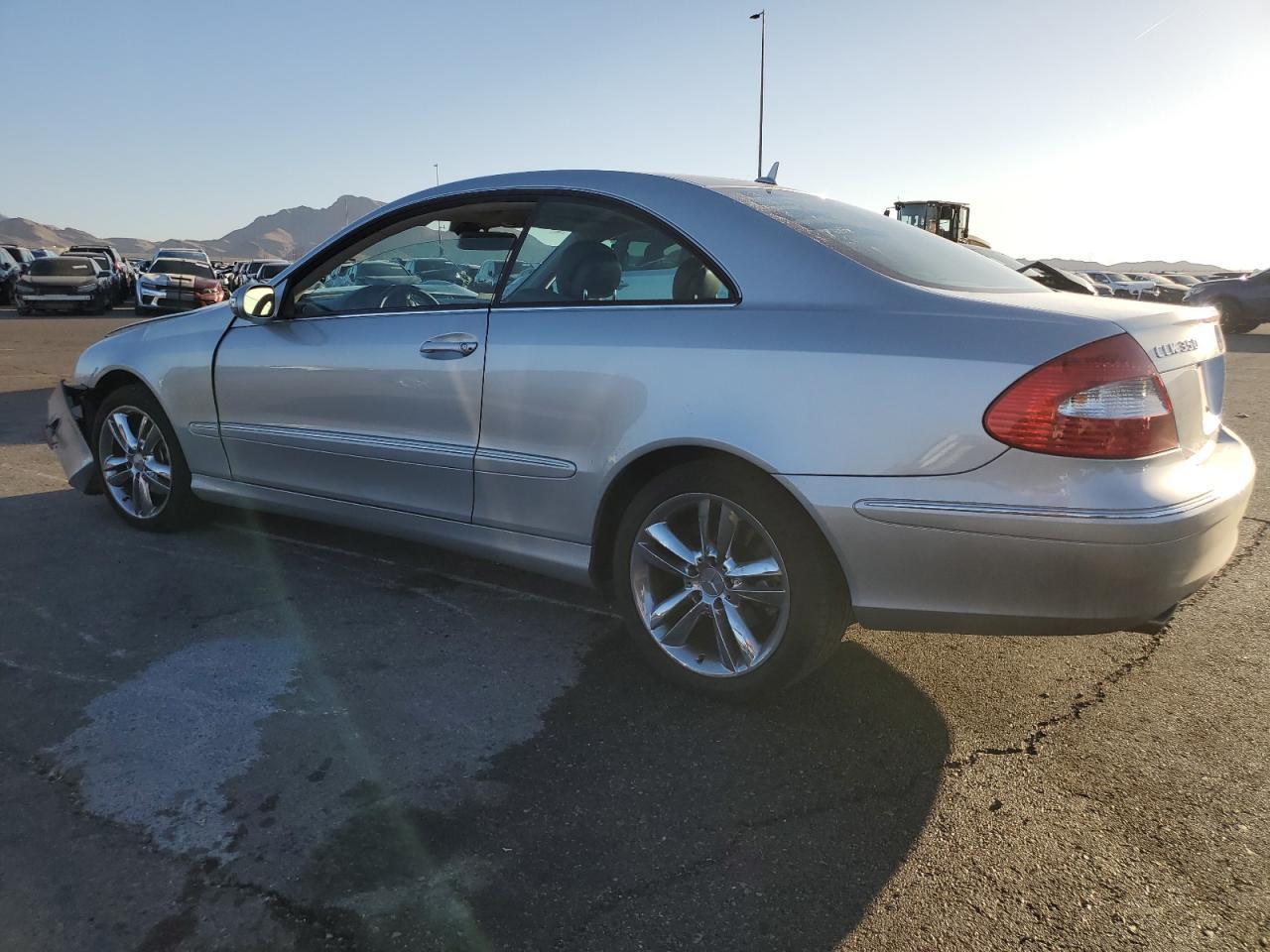 2007 Mercedes-Benz Clk 350 - Image 2