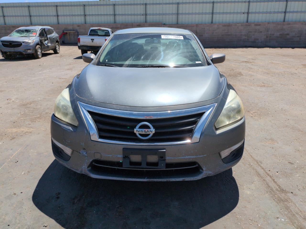 2014 Nissan Altima 2.5 - Image 5