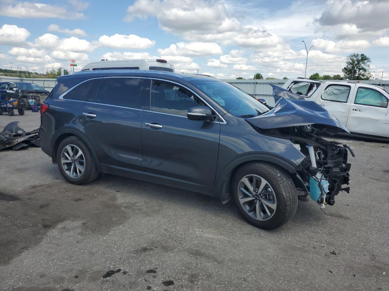 2019 Kia Sorento Ex - Image 4