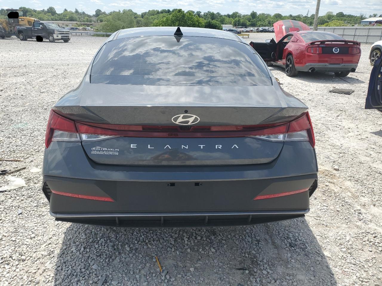 2024 Hyundai Elantra Sel - Image 6