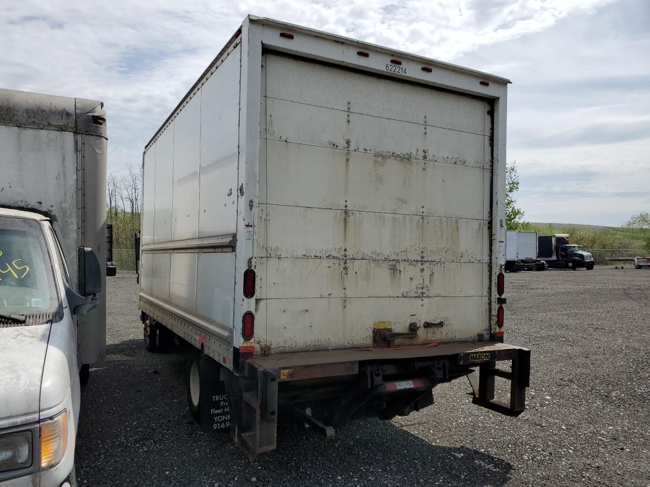 2012 Isuzu Npr Hd - Image 2