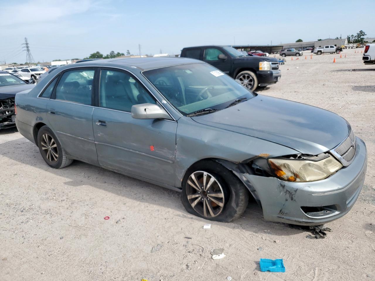 2000 Toyota Avalon Xl - Image 4