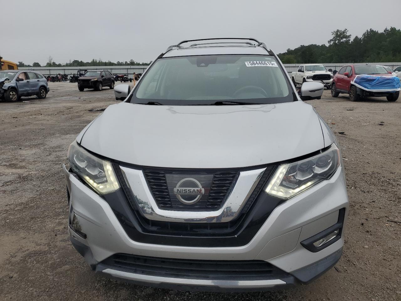 2017 Nissan Rogue S - Image 5