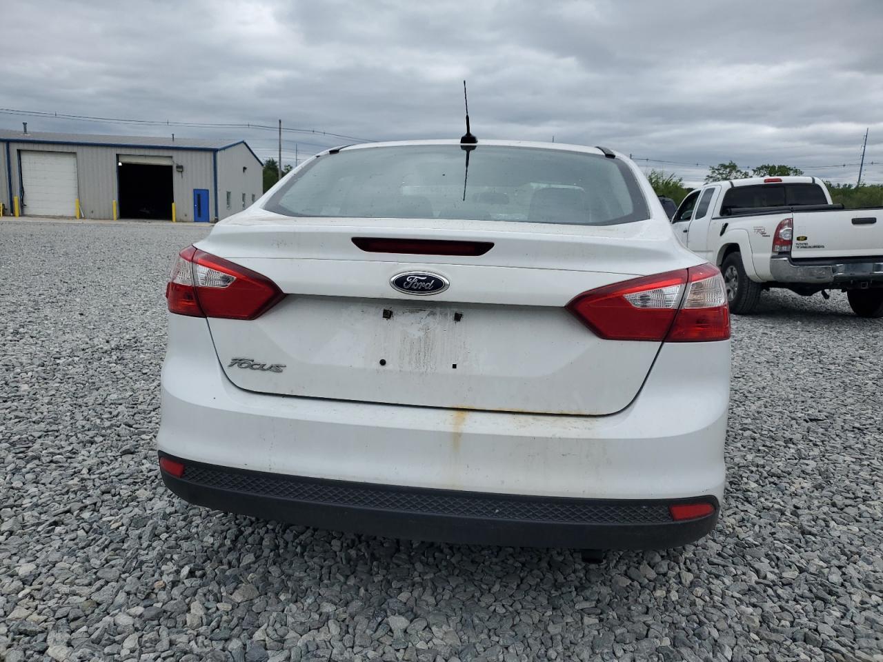 2013 Ford Focus S - Фото 6