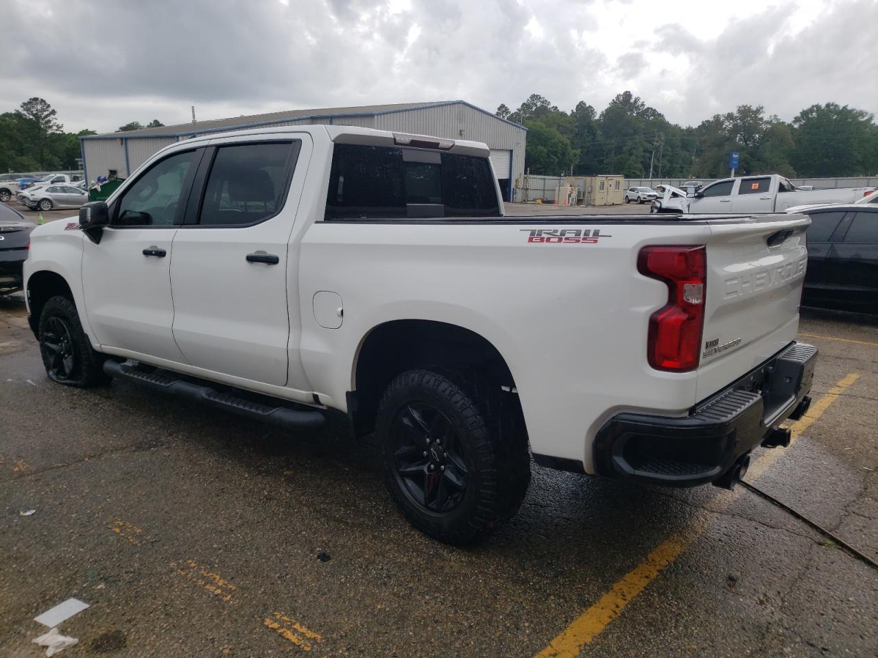 2020 Chevrolet Silverado K1500 Lt Trail Boss - Фото 2