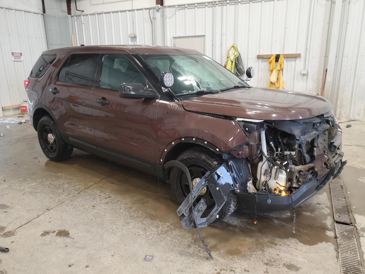 2017 Ford Explorer Police Interceptor - Image 4