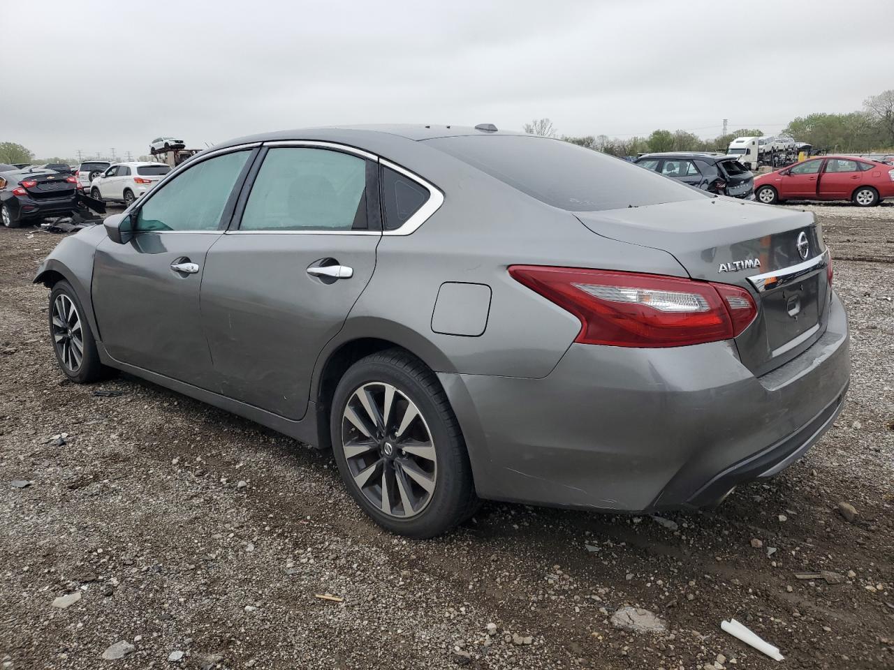 2018 Nissan Altima 2.5 - Image 2