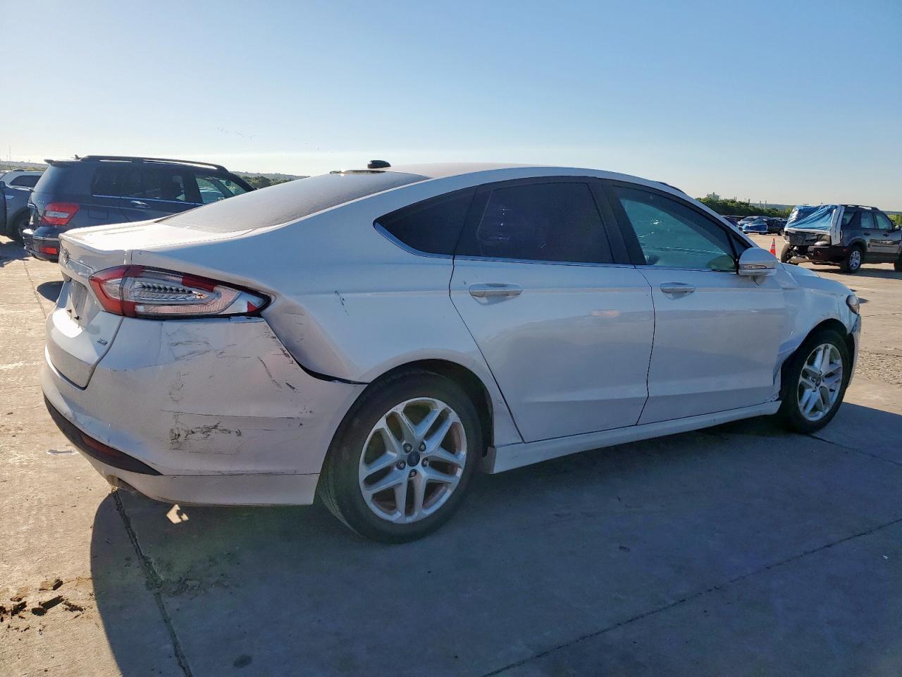 2016 Ford Fusion Se - Image 3