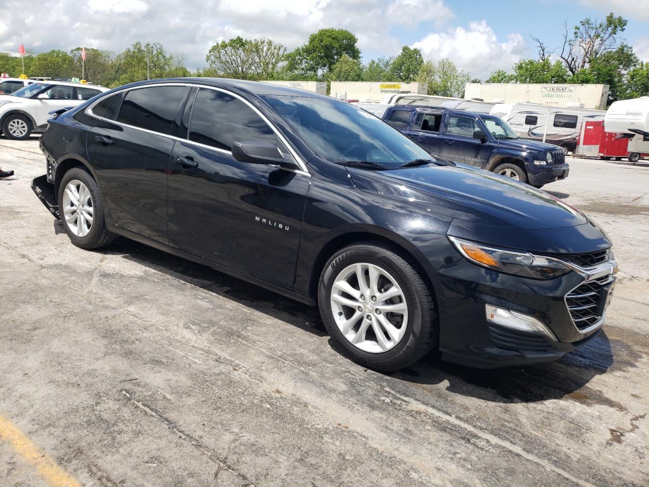 2019 Chevrolet Malibu Ls - Фото 4