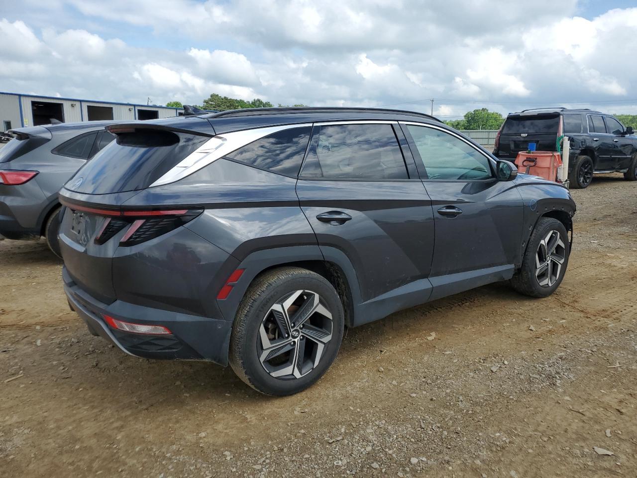 2022 Hyundai Tucson Limited - Image 3