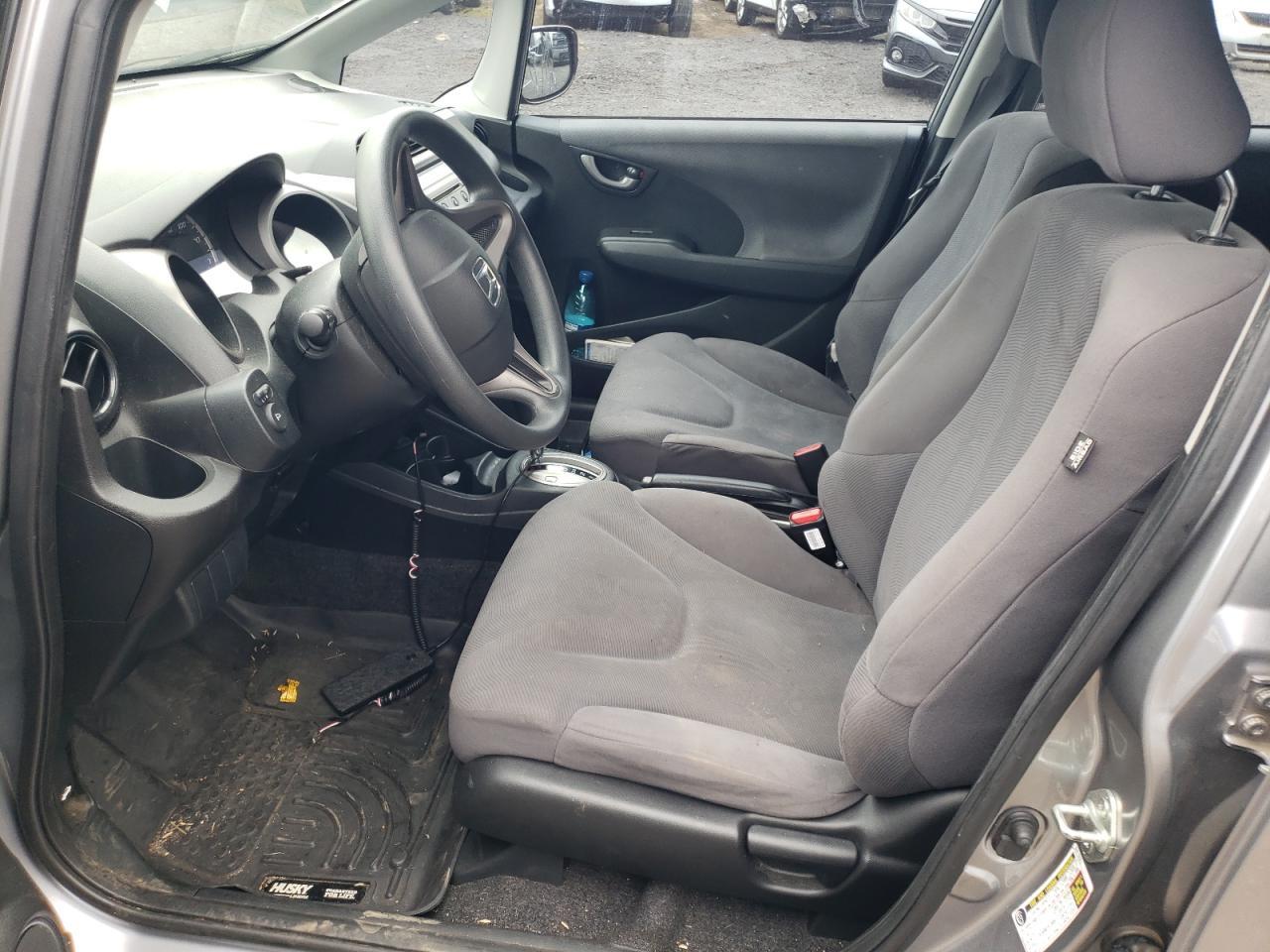 2010 Honda Fit - Image 7