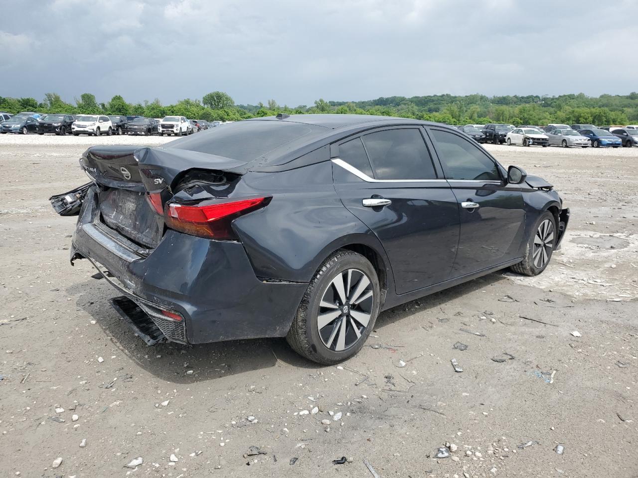 2022 Nissan Altima Sv - Фото 3