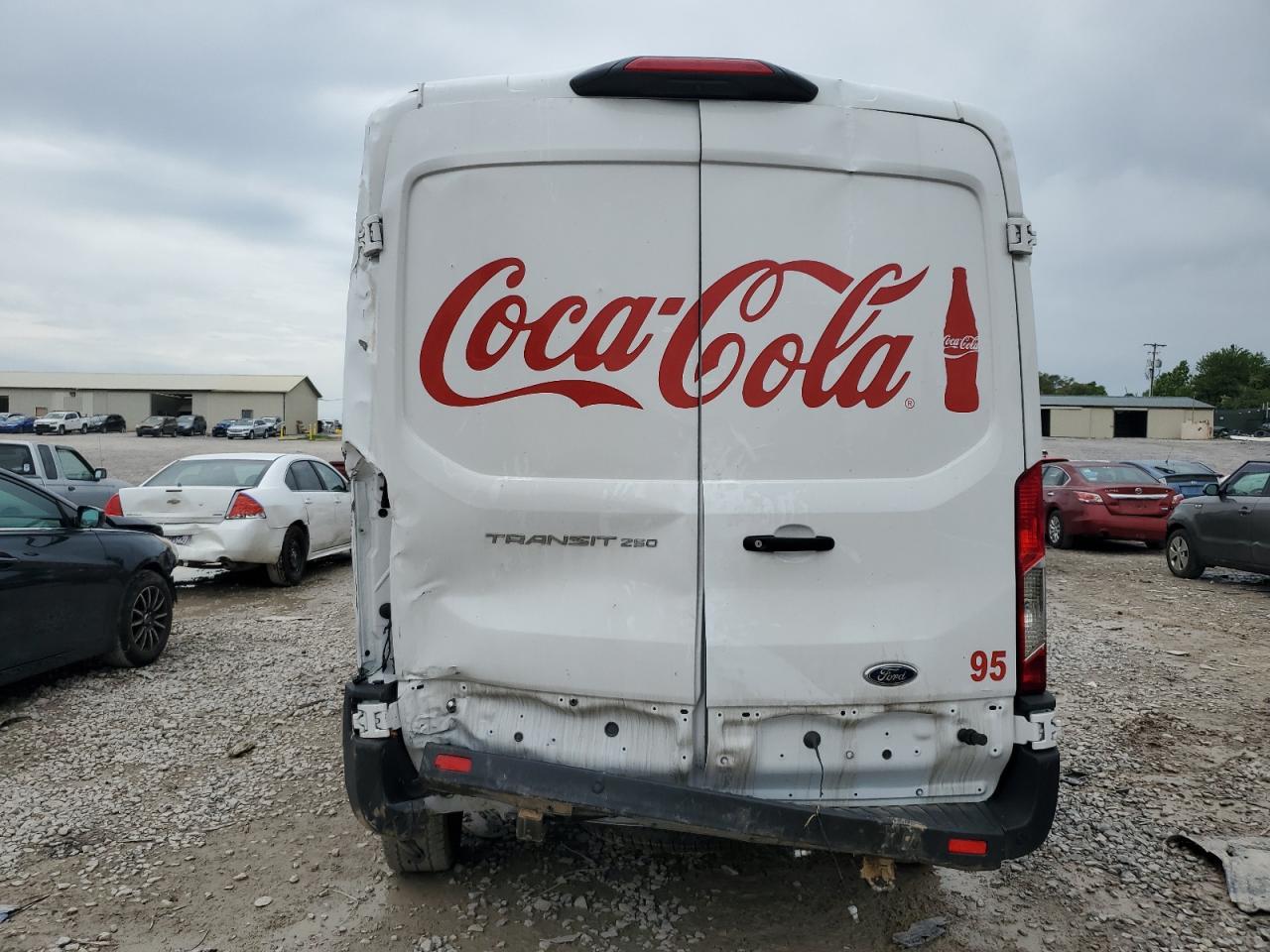 2024 Ford Transit T-250 - Фото 6