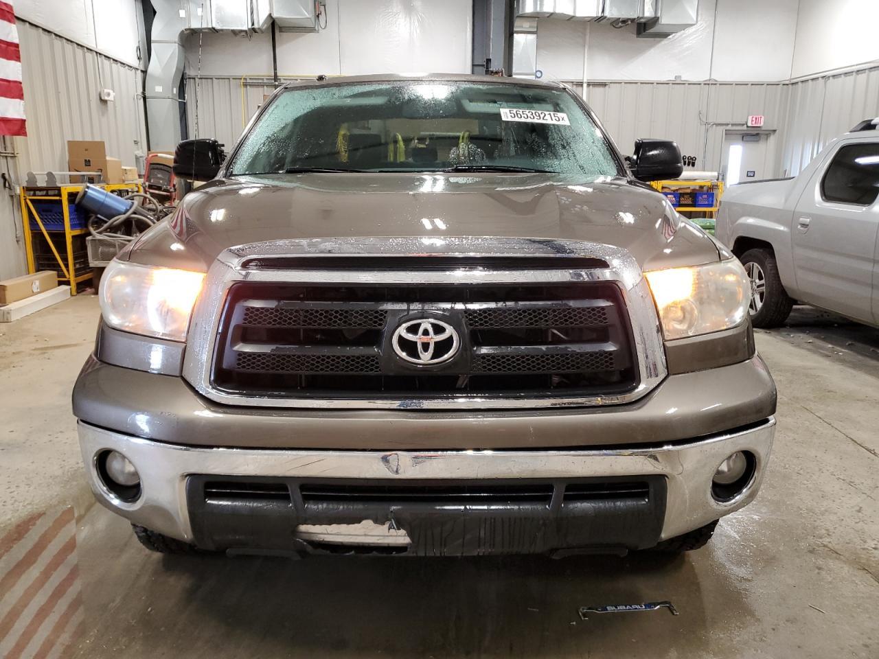 2013 Toyota Tundra Crewmax Sr5 - Фото 5