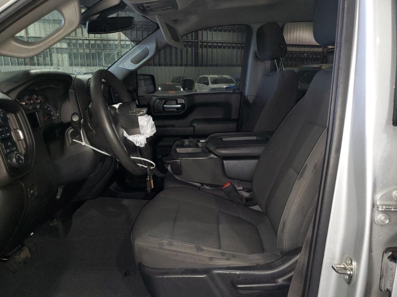 2021 Chevrolet Silverado K1500 Custom - Image 7
