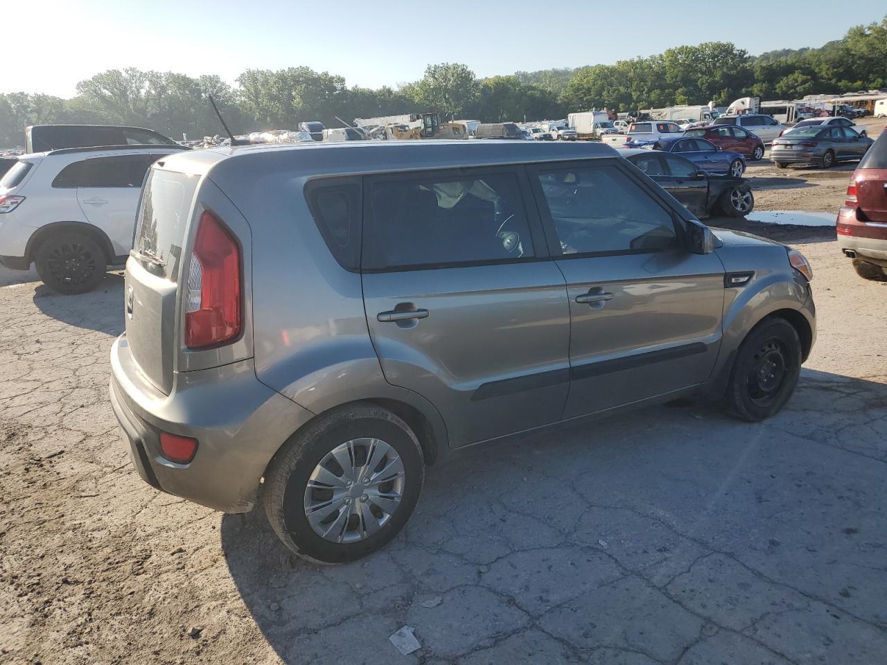 2013 Kia Soul - Фото 3