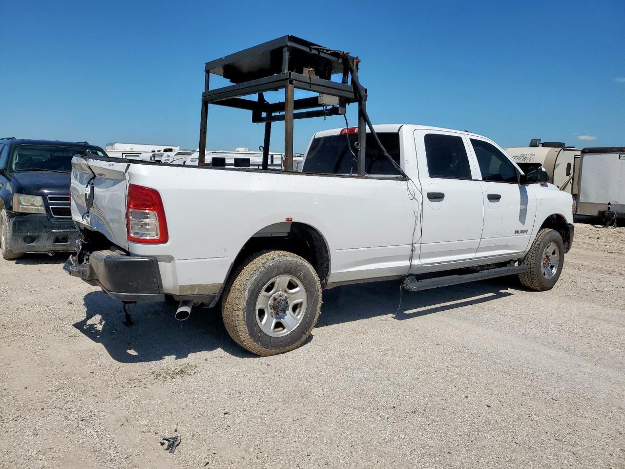 2020 Ram 3500 Tradesman - Фото 3