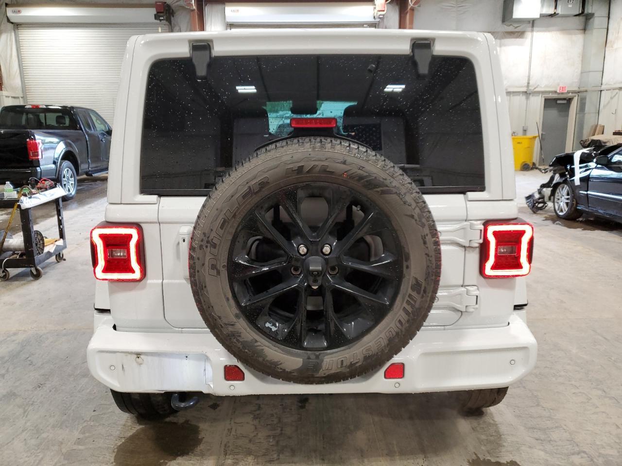 2021 Jeep Wrangler Unlimited Sahara - Image 6