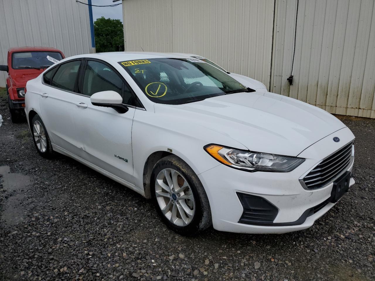 2019 Ford Fusion Se - Image 4