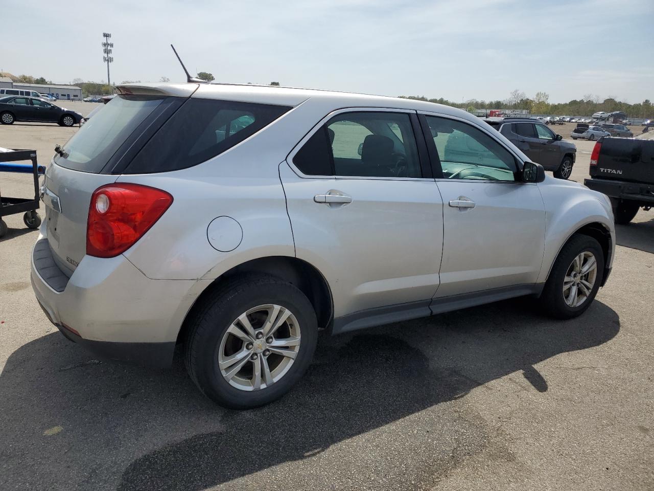 2013 Chevrolet Equinox Ls - Фото 3