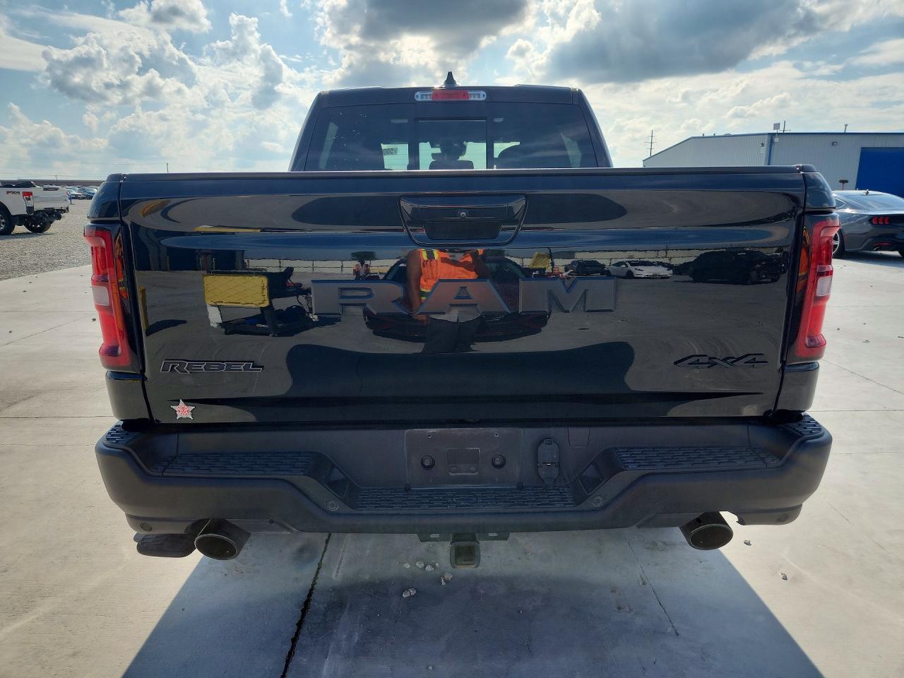 2025 Ram 1500 Rebel - Фото 6