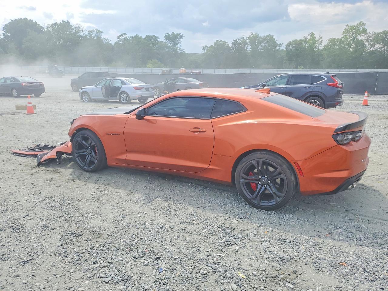 2022 Chevrolet Camaro Lt1 - Фото 2