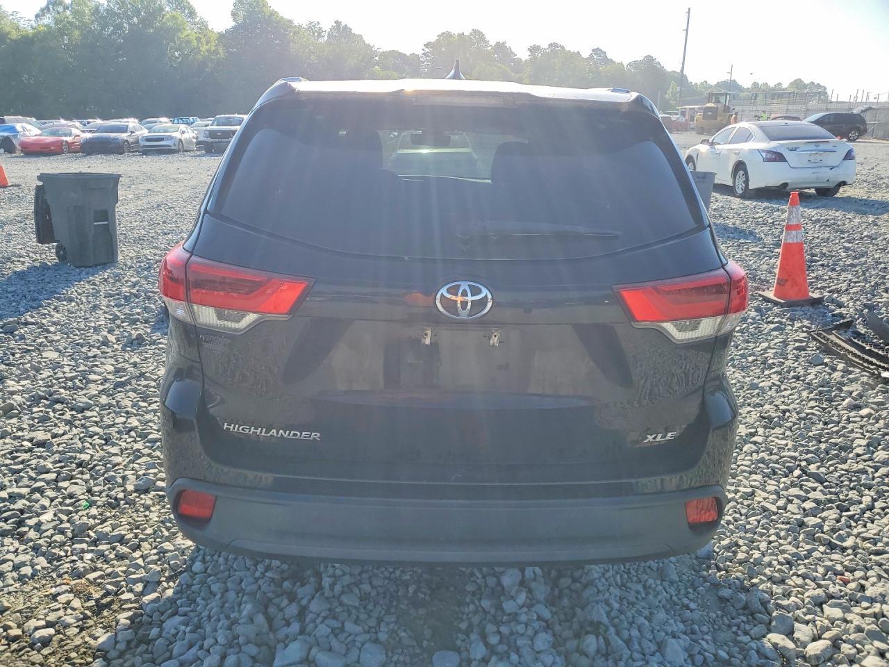 2019 Toyota Highlander Xle - Фото 6