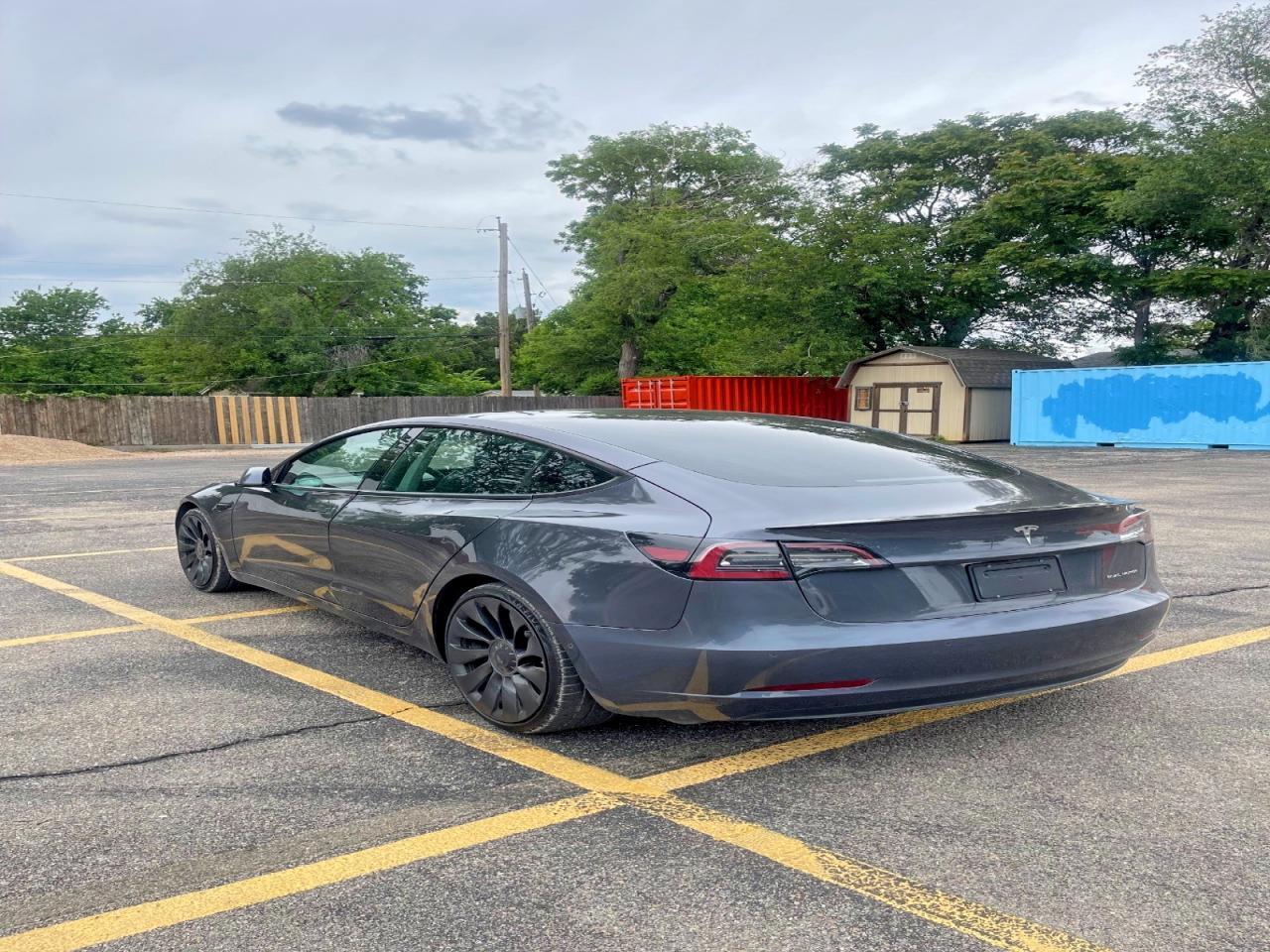 2021 Tesla Model 3 - Фото 3