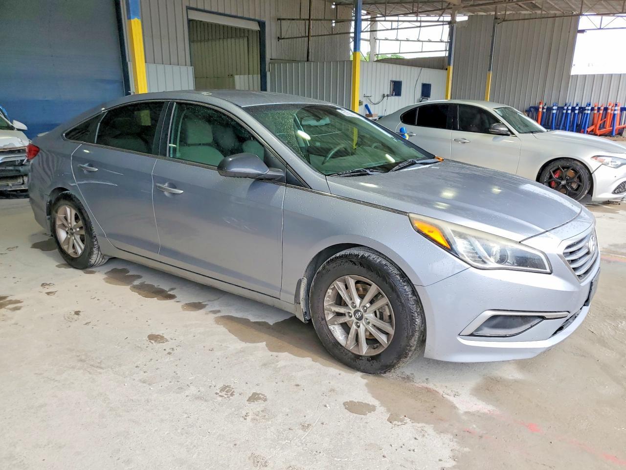 2017 Hyundai Sonata Se - Фото 4