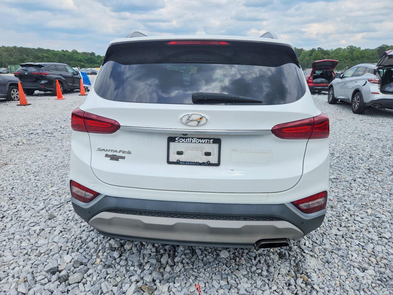 2020 Hyundai Santa Fe Sel - Image 6
