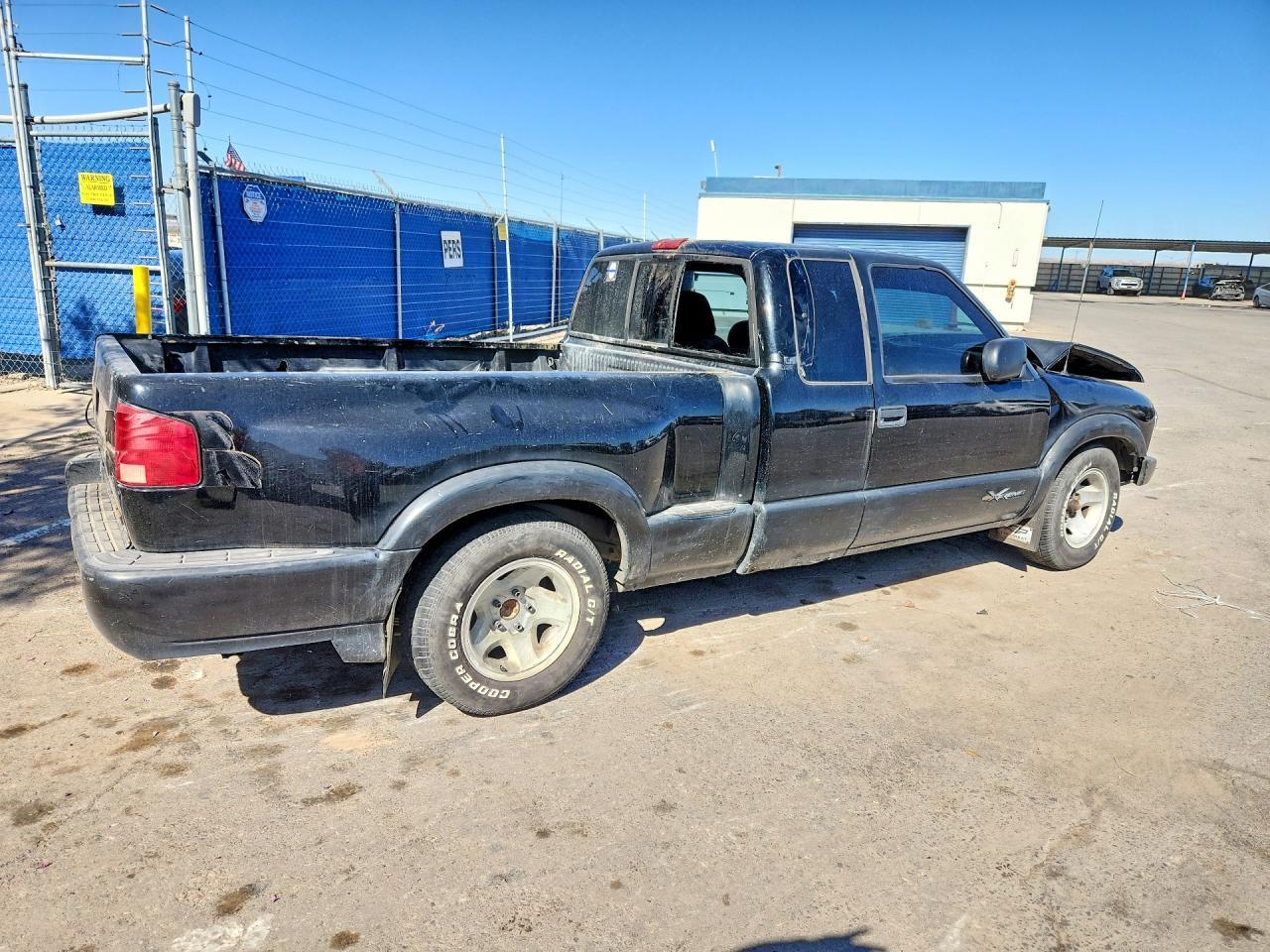 2000 Chevrolet S Truck S10 - Фото 3