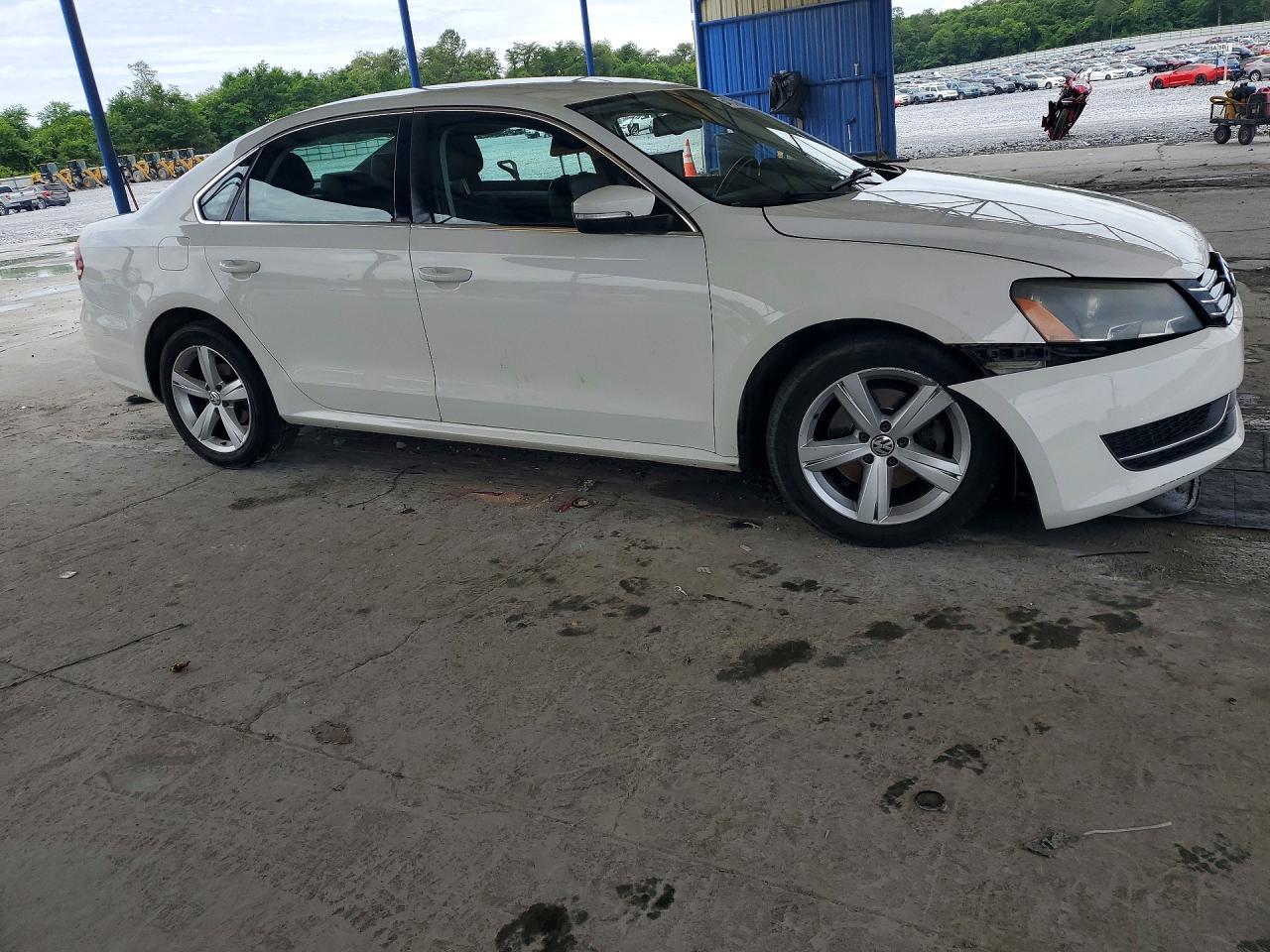 2013 Volkswagen Passat Se - Image 4
