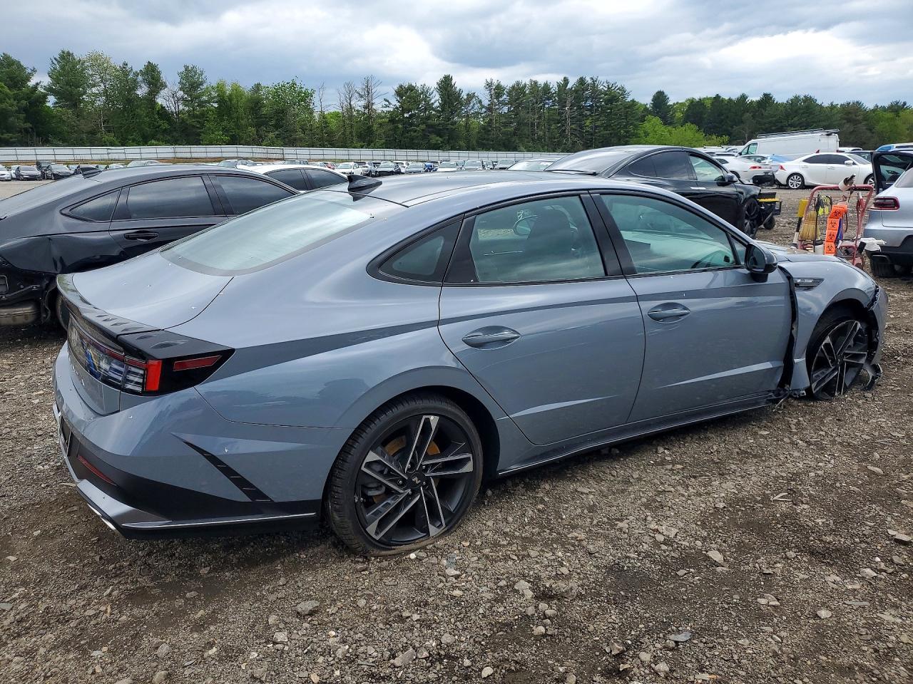 2026 Hyundai Sonata N Line - Image 3