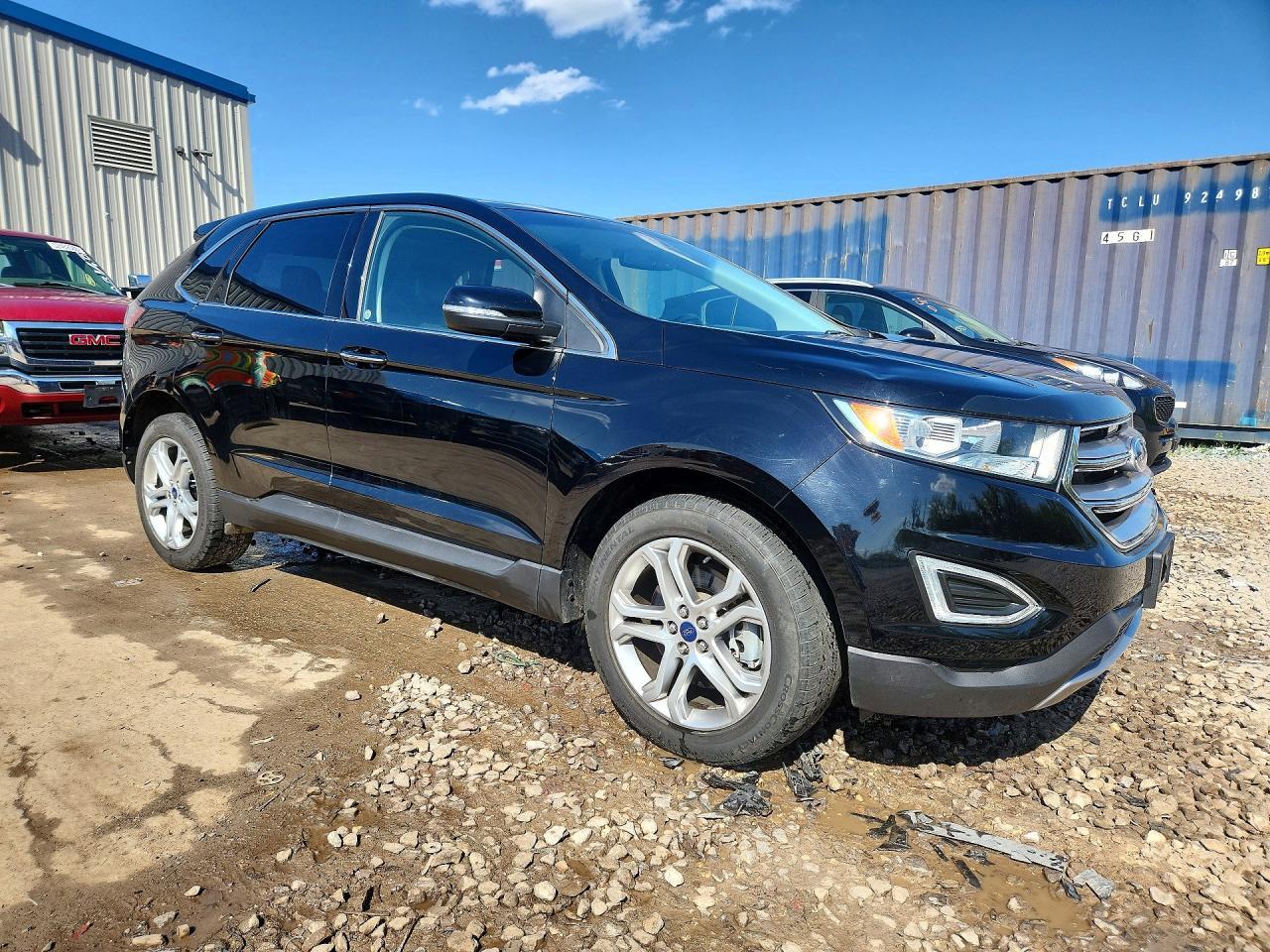 2017 Ford Edge Titanium - Image 4
