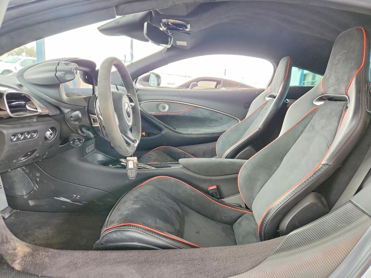 2023 Mclaren Automotive Artura - Image 7
