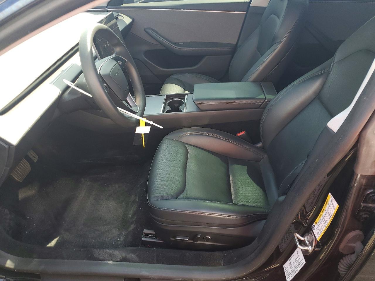 2024 Tesla Model 3 - Фото 7