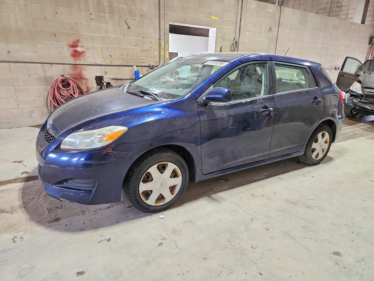 2009 Toyota Matrix Base