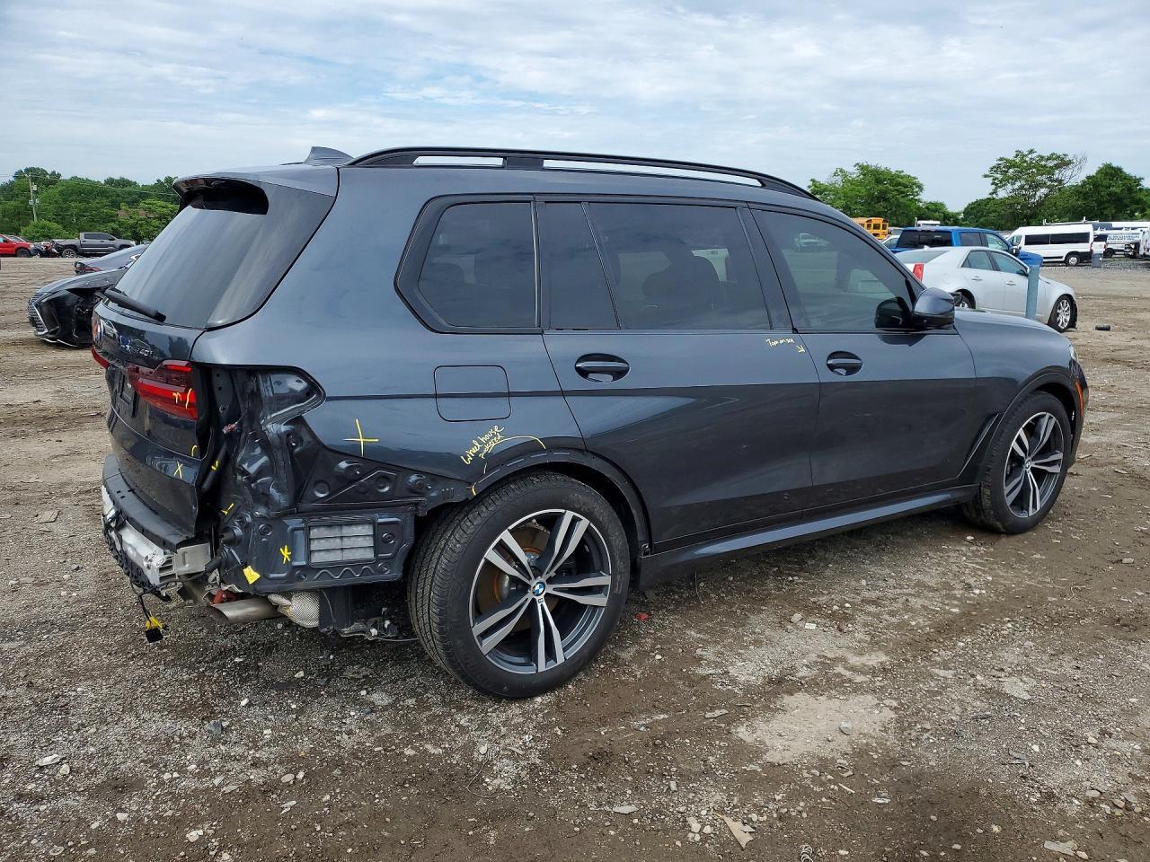 2022 BMW X7 xDrive40I - Image 3